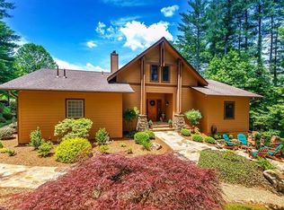 131 Red Fox Dr, Pisgah Forest, NC 28768