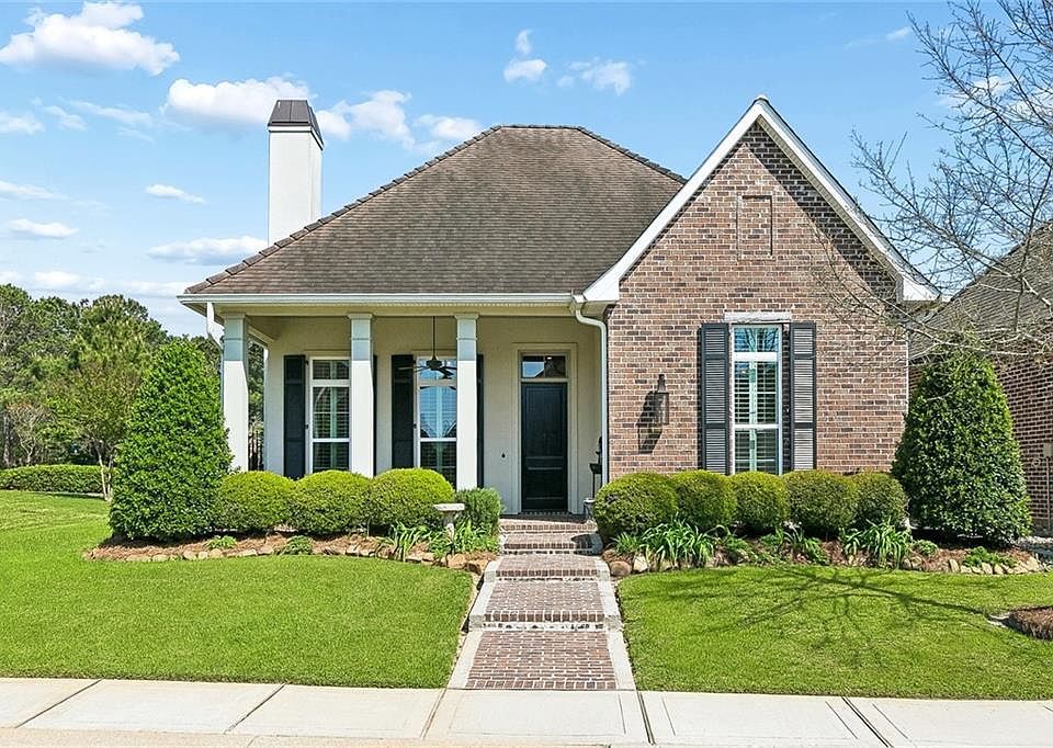 1st image of 607 Rue Street Julien