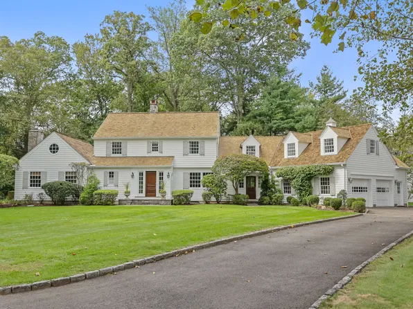 49 Grosset Rd, Riverside, CT 06878