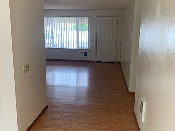 4th image of 34038 46th Ave S