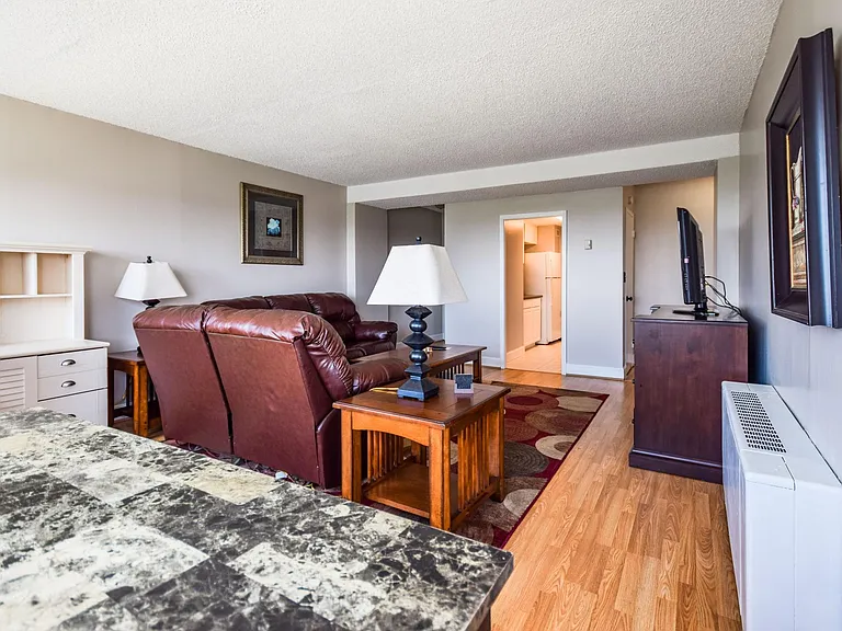 1520 Senate St #157 — Photo 5