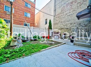 23-13 32nd St #1F, Astoria, NY 11105