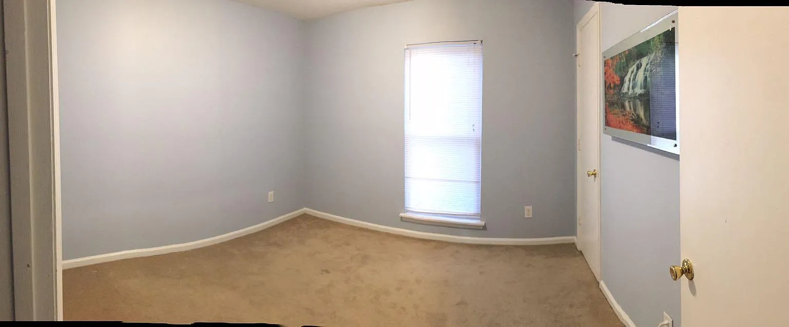 6012 Hunters Crossing Ln — Photo 3
