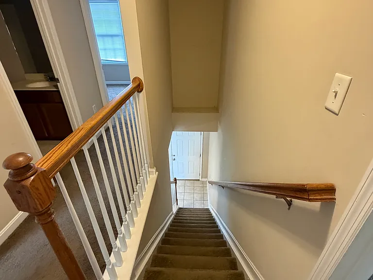 875 Melanie Ln #875 — Photo 4