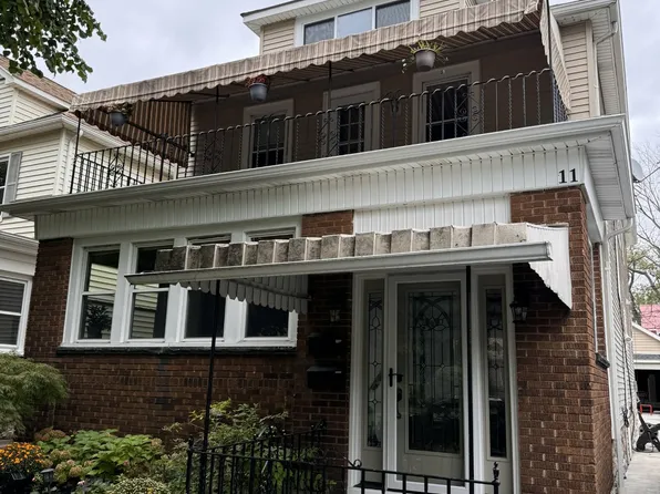 11 Henley Rd, Buffalo, NY