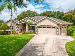 10611 Spring Lake Dr, Clermont, FL 34711