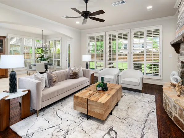 8100 Ravencliff Dr, McKinney, TX 75070