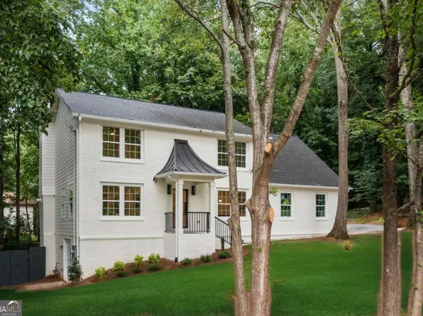 5259 Sanlee Ln, Dunwoody, GA 30360