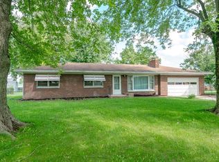 2516 S Burnett Rd, Springfield, OH 45505