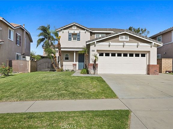 2nd image of 11820 Cedarbrook Pl