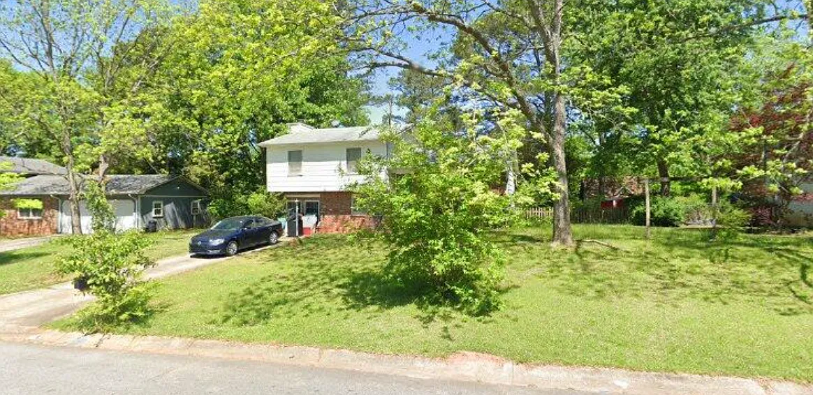 1690 Spoonbill Road — Photo 2