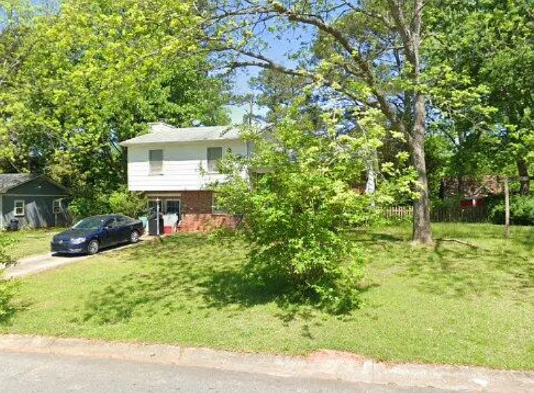 1690 Spoonbill Rd — Photo 2