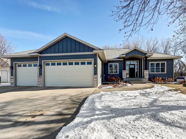 622 Cottonwood Ave, Litchfield, MN 55355