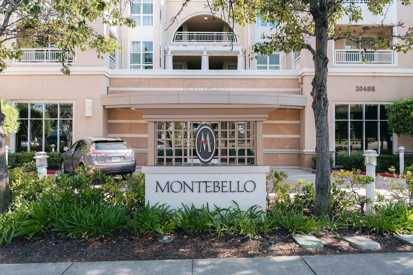 20488 Stevens Creek Blvd APT 1308 photo 1