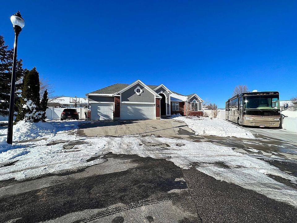 1st image of 4522 W Penny Cir