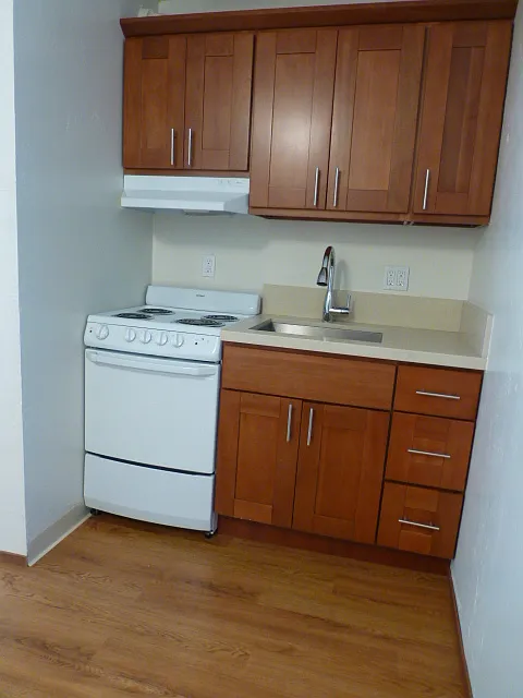 410 Bellevue — Photo 4