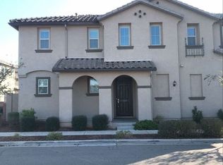 887 S Swallow Ln, Gilbert, AZ 85296