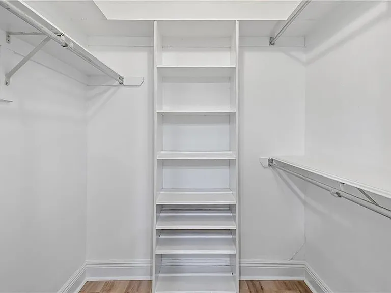 4422 Lake Vista Dr — Photo 11