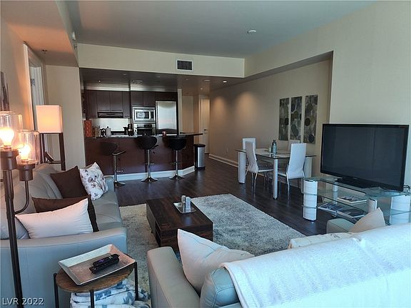 5th image of 2700 Las Vegas Blvd S #601