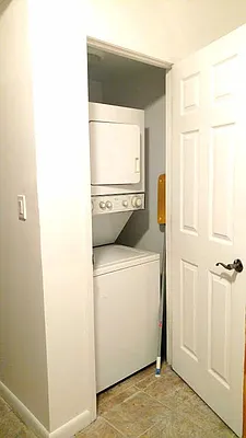 Rented by Roz Khan, LREB | media 23