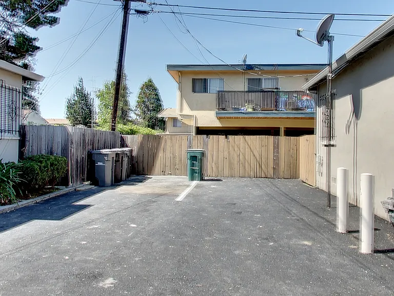 1500 162nd Ave — Photo 18