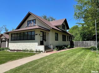 1115 25th Avenue Ct, Moline, IL 61265