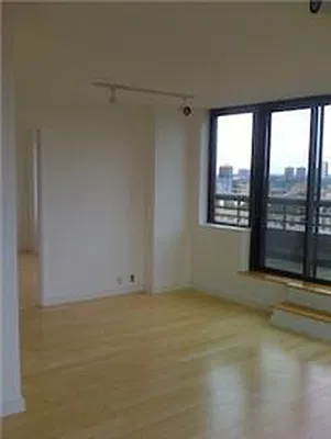 Rented by Bank Neary | media 11