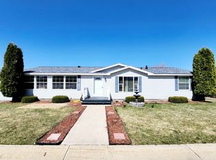 603 Peony St SE, Rochester, MN 55904