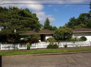 6650 NE Windermere Rd, Seattle, WA 98115