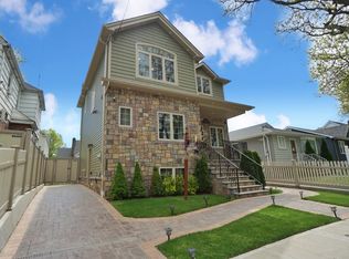 165 Woolley Ave, Staten Island, NY 10314