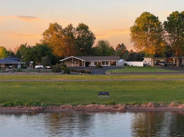 419 Road 52, Pasco, WA 99301