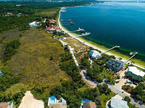 4th image of 533 Deer Point Dr