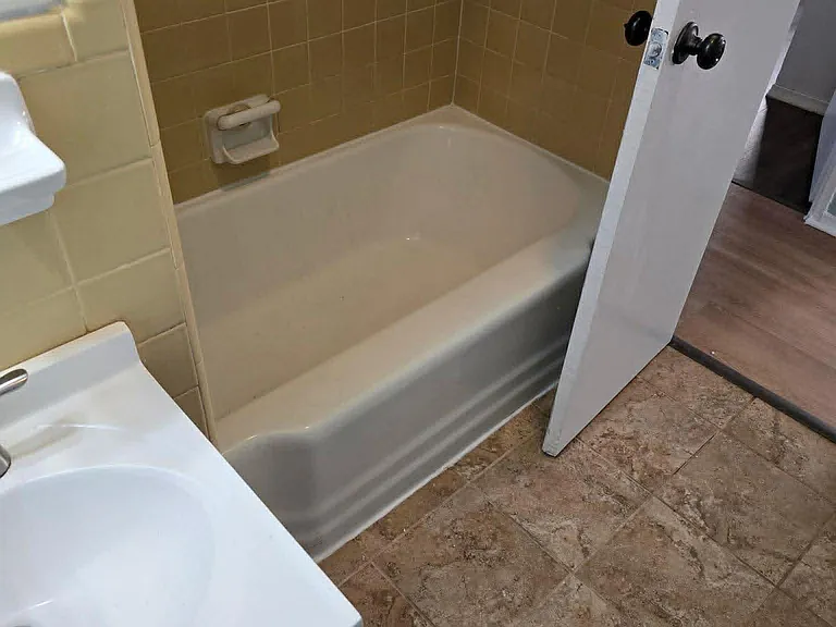 1702 Wakefield Dr NE — Photo 21