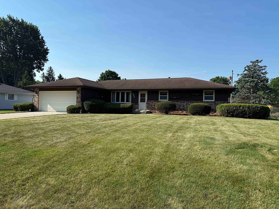 1st image of 771 Windfield Ln