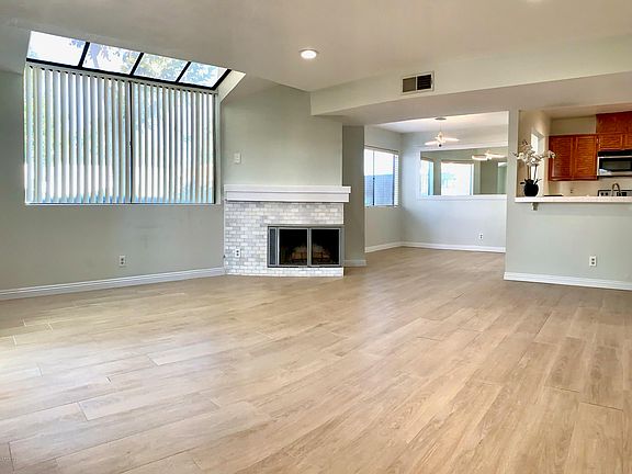 5th image of 1190 Tivoli Ln Unit 208