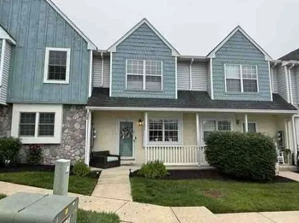 1036 Hillsboro Ct, Sewell, NJ 08080