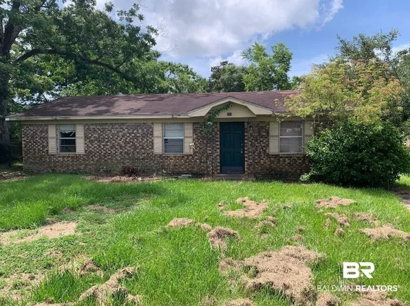 211 South St, Bay Minette, AL 36507