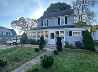 58 Surf Ave, Warwick, RI 02889