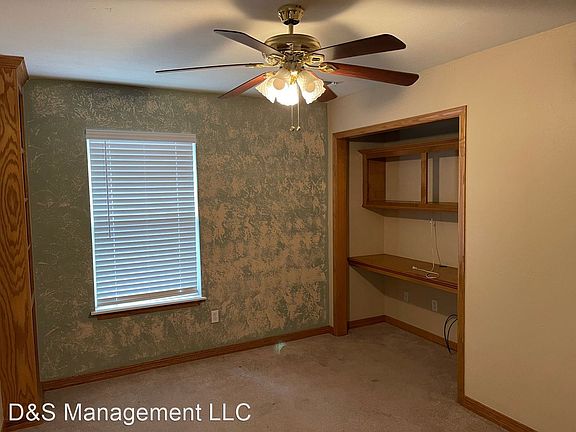 4th image of 10726 Hollyrock Dr