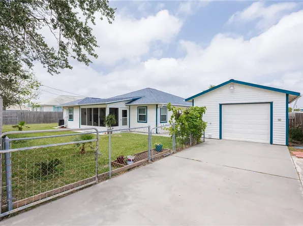 214 Rattlesnake Point Rd, Rockport, TX 78382