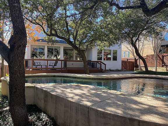 4th image of 2915 Elm Tree Park