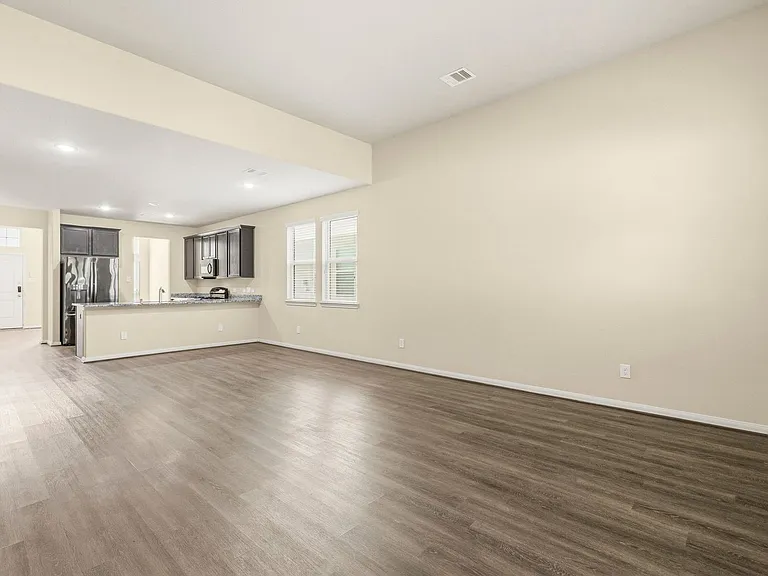 6131 Carpenters Cove Ln — Photo 13