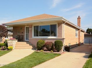 2914 W 100th Pl, Evergreen Park, IL 60805