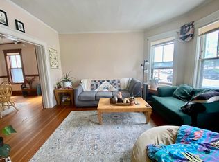 195 College Ave #2, Somerville, MA 02144