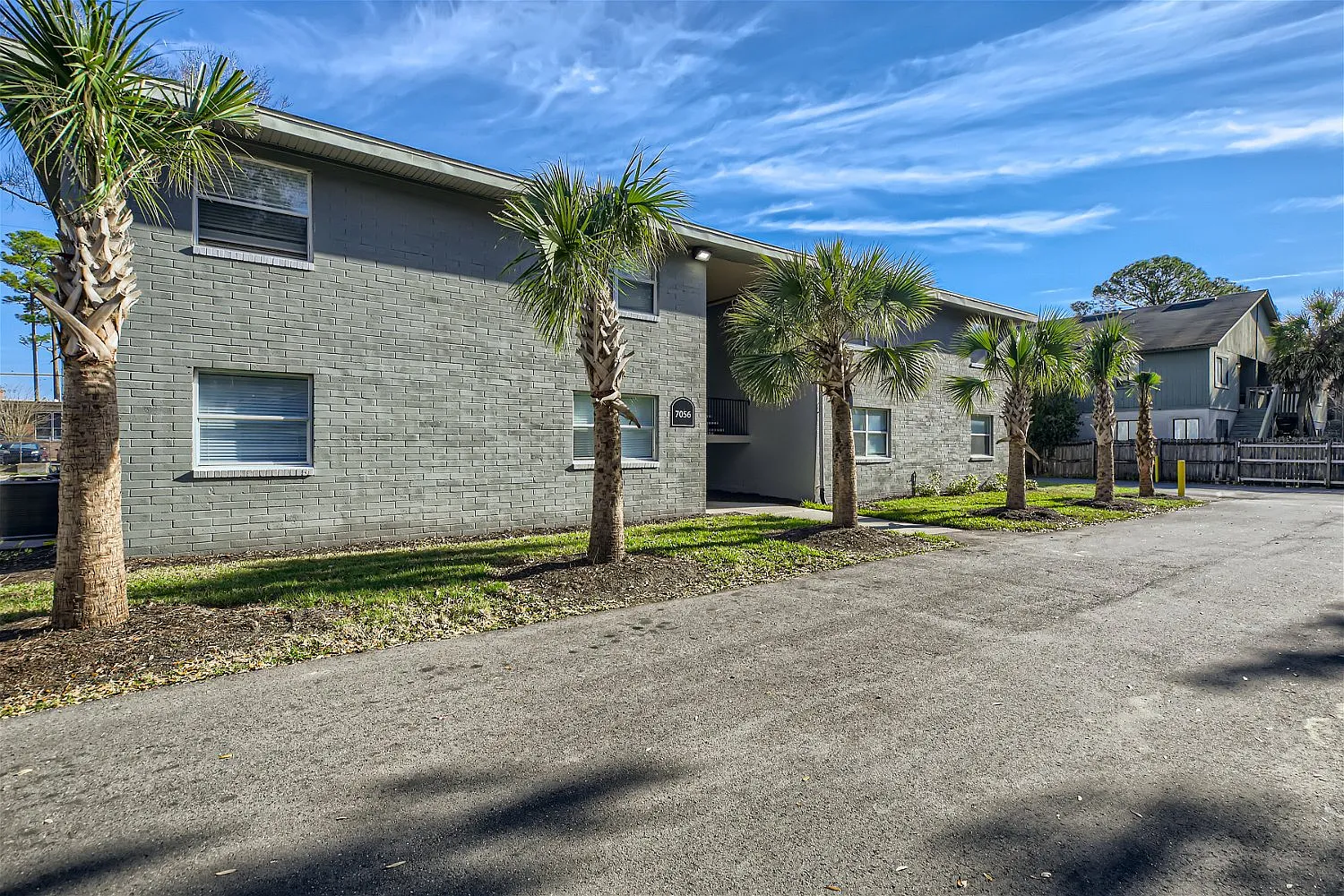 San Jose Apartments — Photo 1