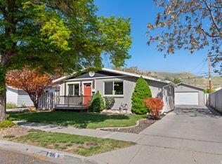 1116 N Topaz Dr, Salt Lake City, UT 84116