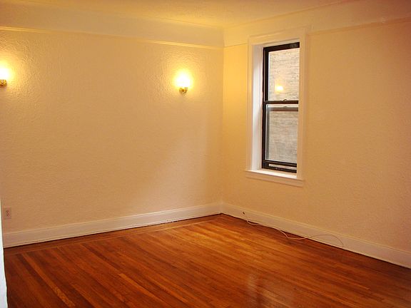 3rd image of 3412 29th St #B5