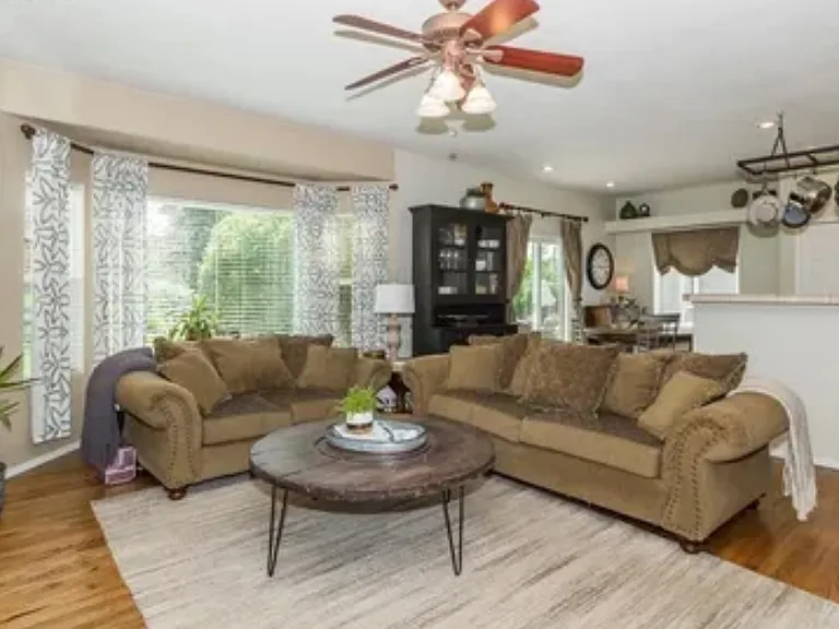 1333 Lookout Springs Dr — Photo 17
