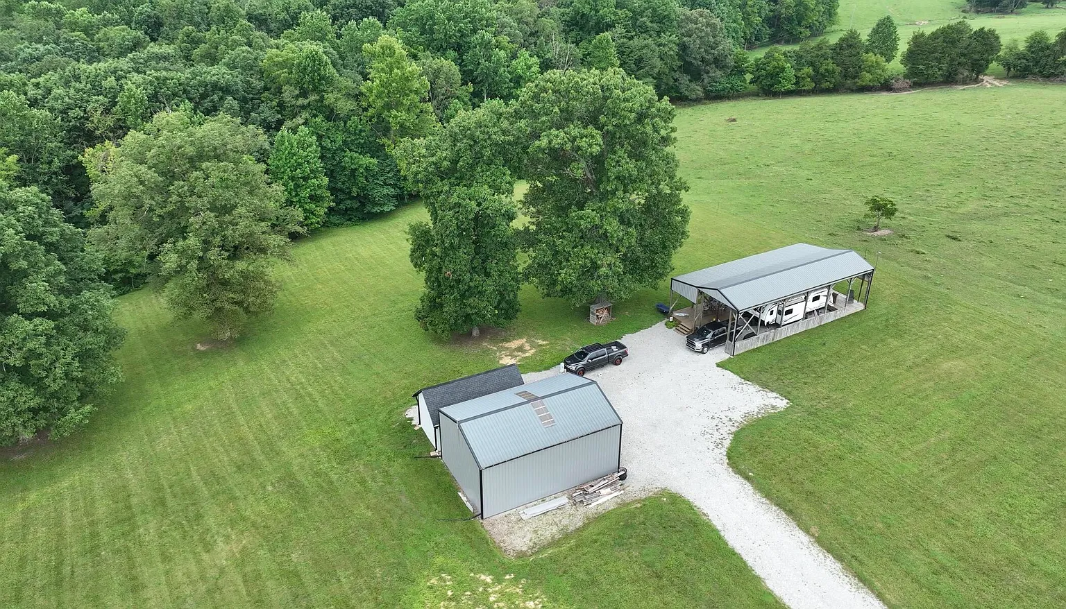 432 Meadow View Dr photo 1