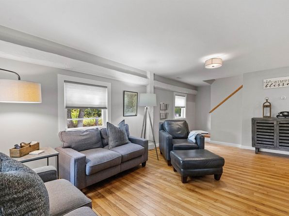 31 Water St Unit 1